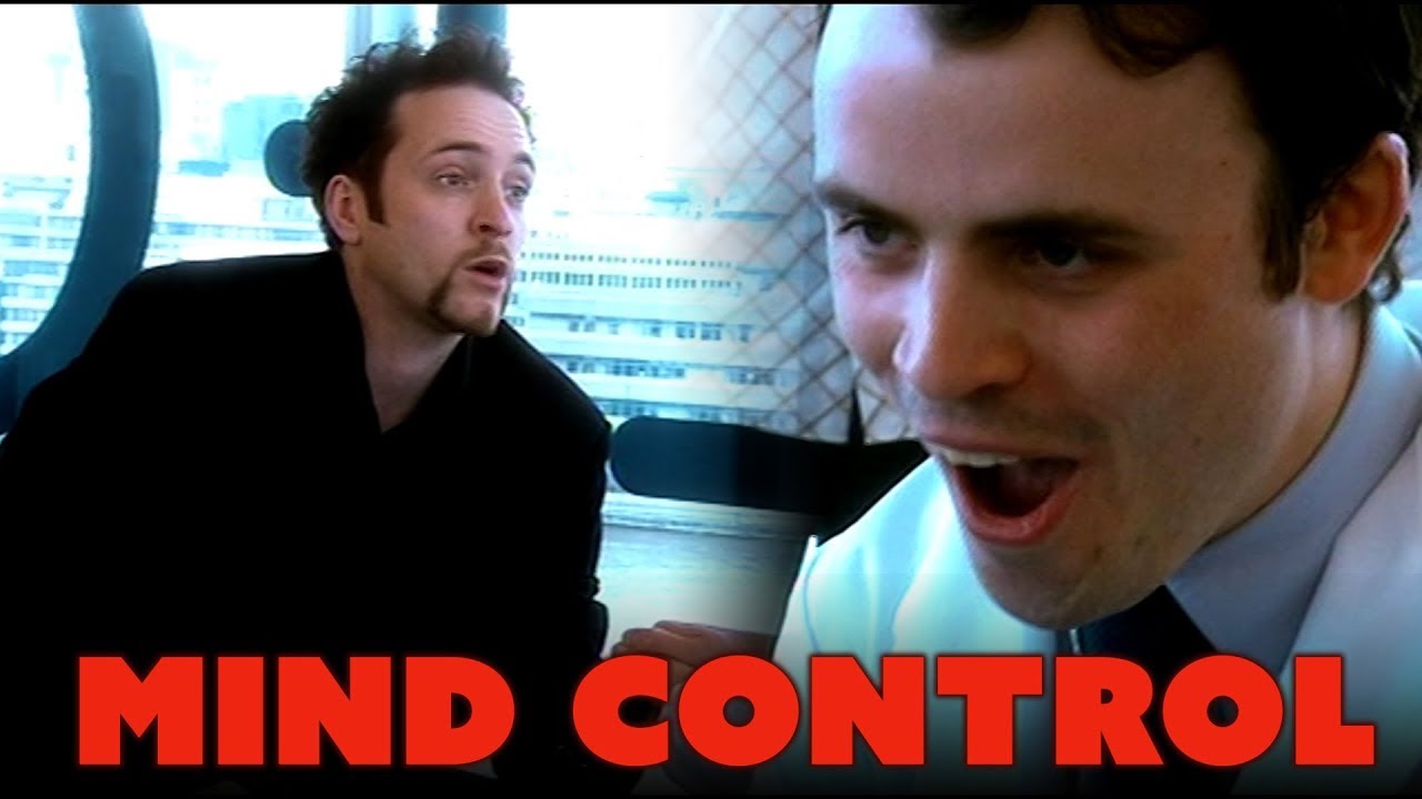 Derren Brown Showcases His Skills To A Scientist