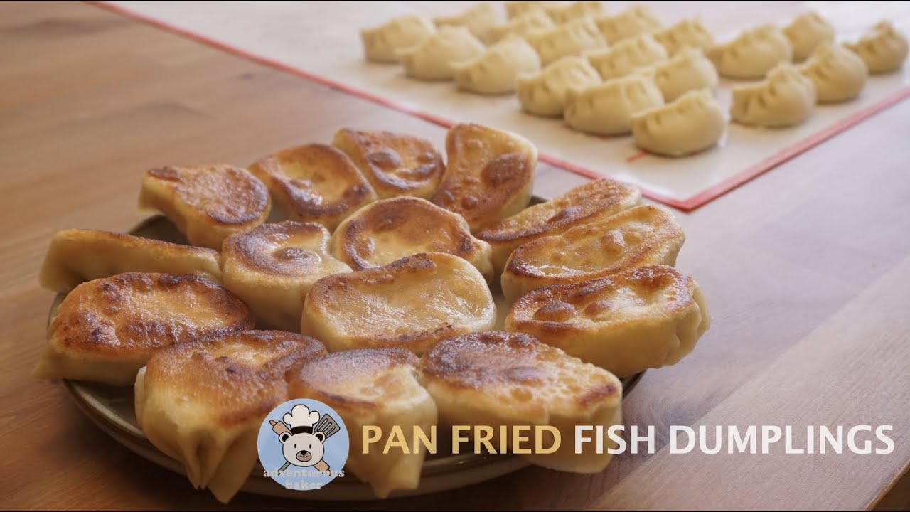 Pan Fried Fish Dumplings （鱼肉煎饺）