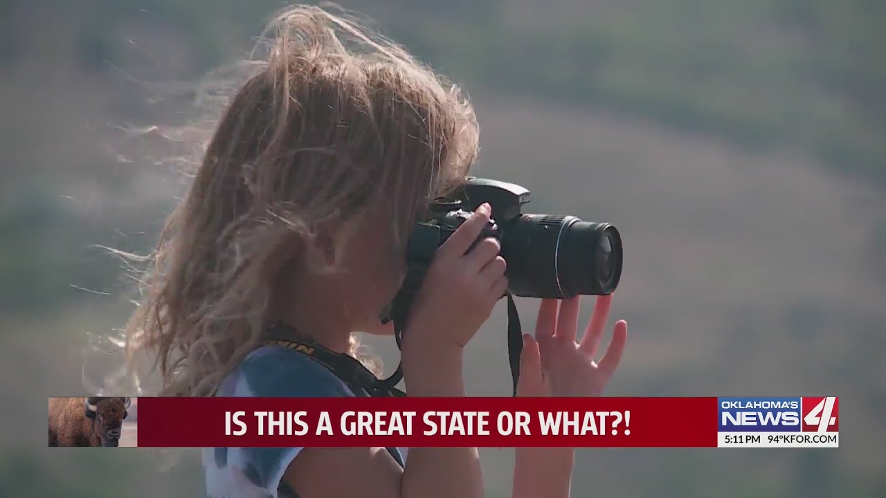 A 7-year-old professional photographer specializes in colorful Oklahoma sunsets