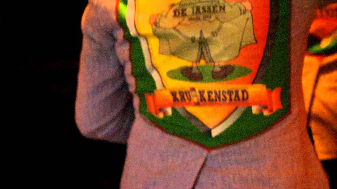 CV De Jassen - Wat is hij lang (officiële videoclip) (Carnaval 2015)