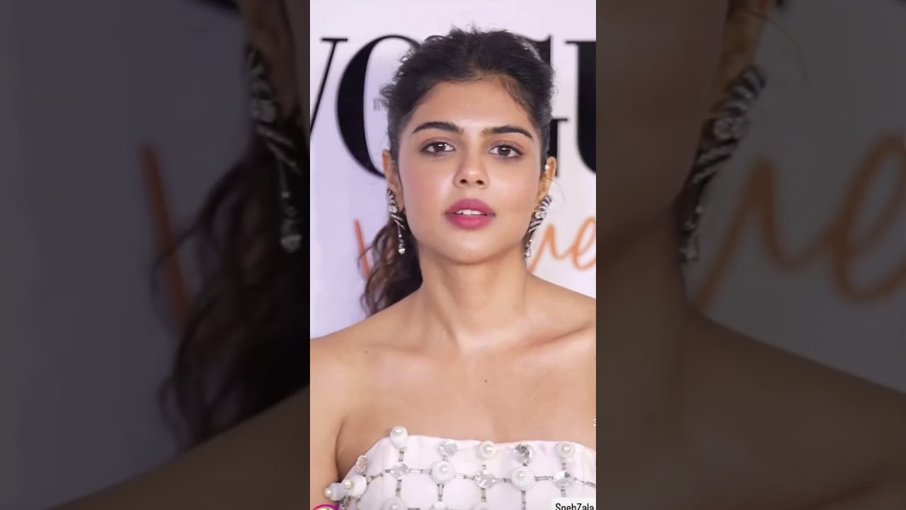 Kalyani Priyadarshan Stunning Look ✨ | South Indian Actress Style & Elegance | #Shorts
