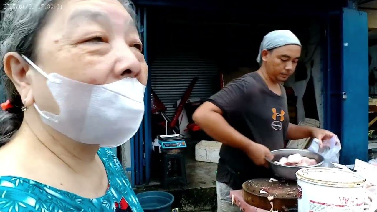 Lagi ke pasar  rajawali brica AE3x