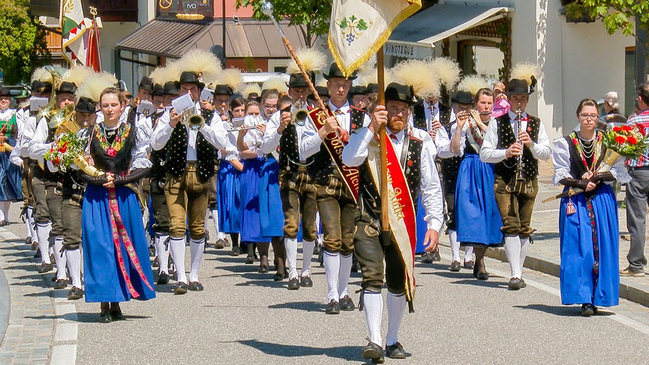 Bezirksmusikfest in Völs am Schlern 2016 - Festumzug