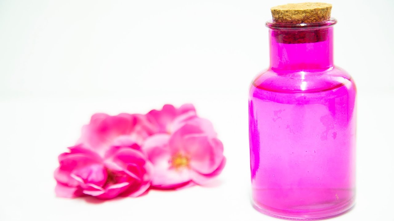 Cómo hacer AGUA DE ROSAS casera. How to make ROSE WATER DIY