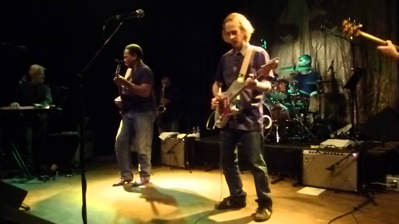 Tom Fowler & Albert Wing (solo parts) @ BFU Fall Tour 2014