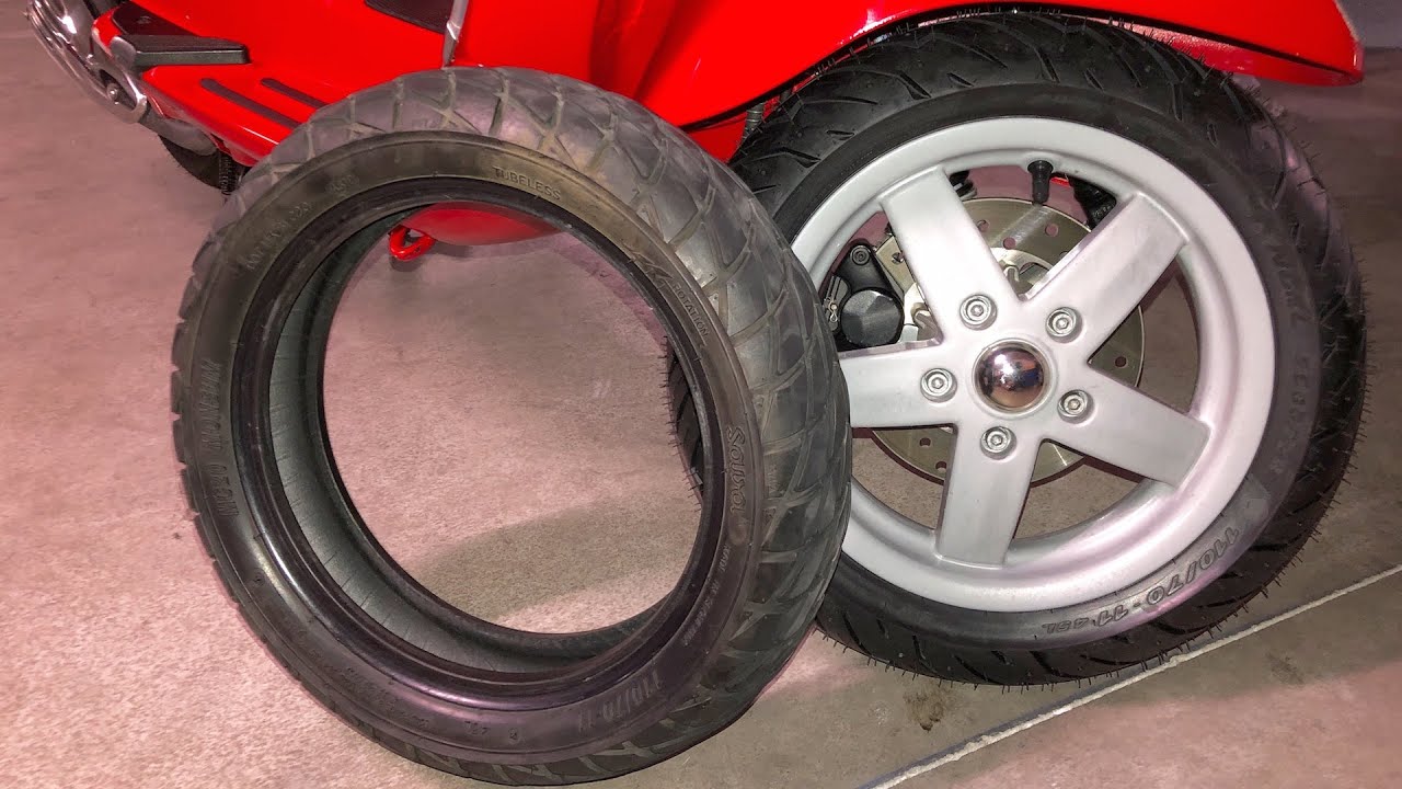 Cambiar Neumático Delantero | Consejos | VESPA LX 125 ie