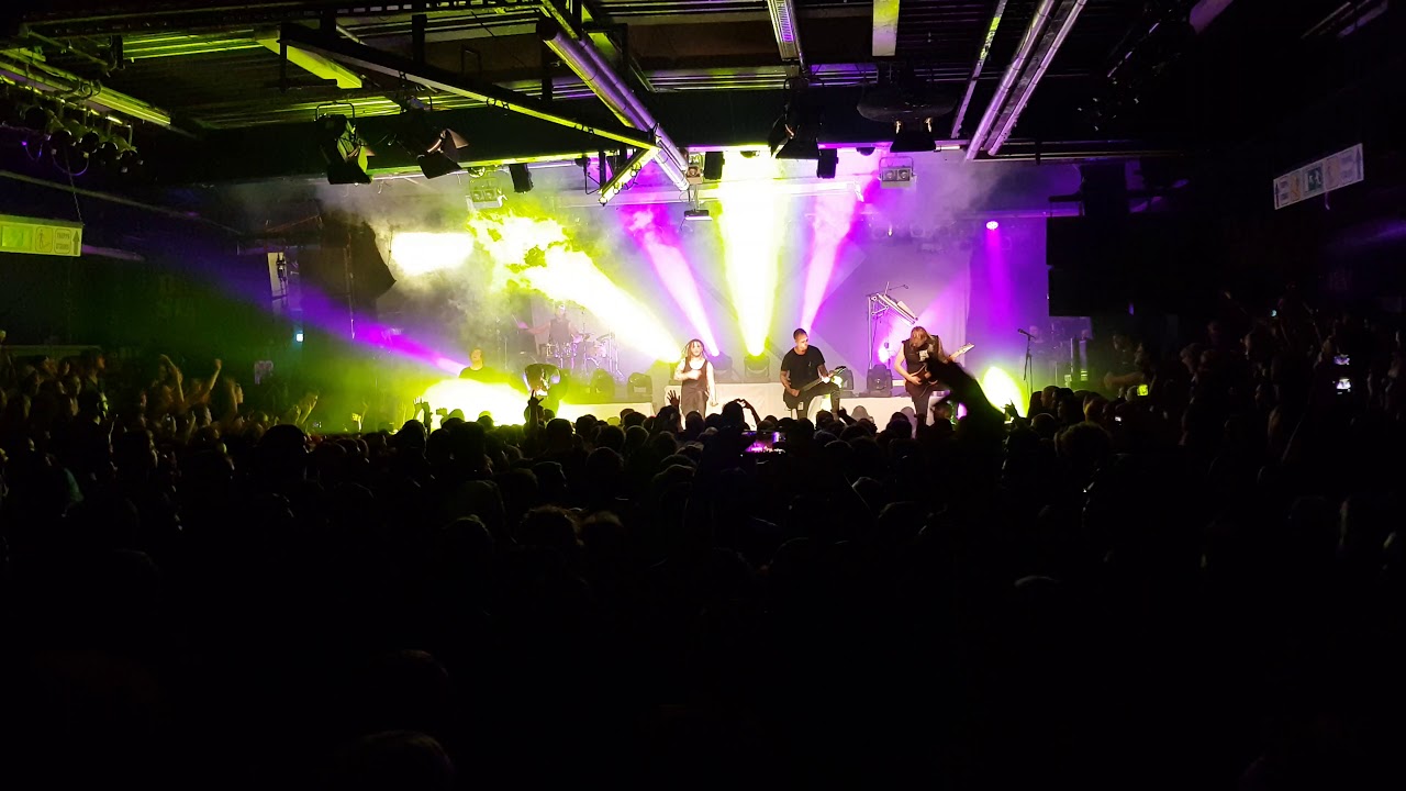 Eskimo Callboy - 19 MC Thunder (live @ Backstage/München - 13.10.2017)