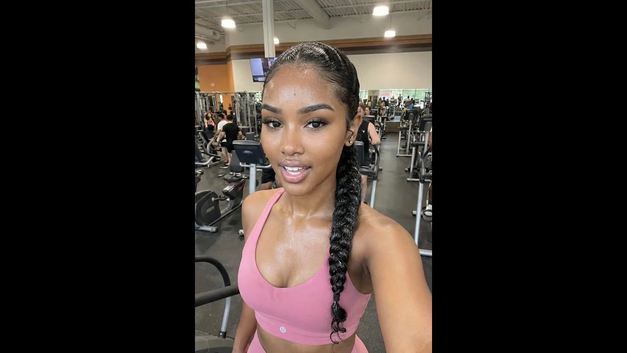 Are Dark-Skinned Women Desirable?