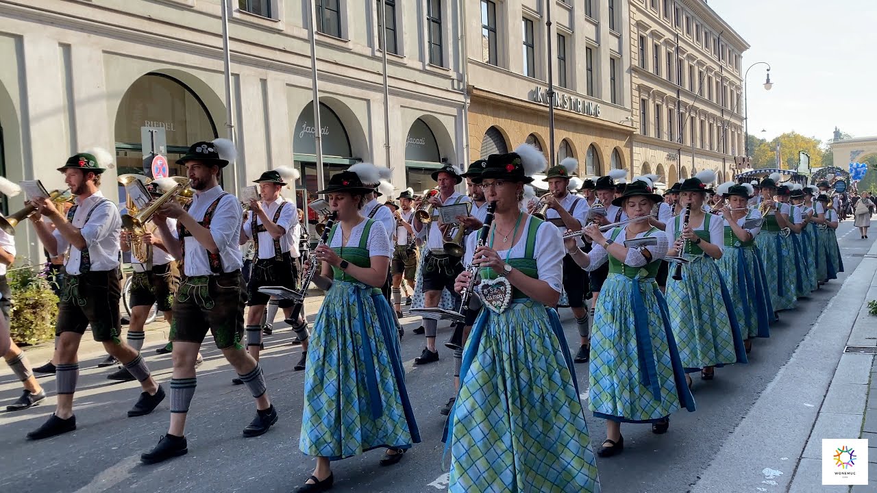 Oktoberfest 2024 - Trachten und Schützenzug