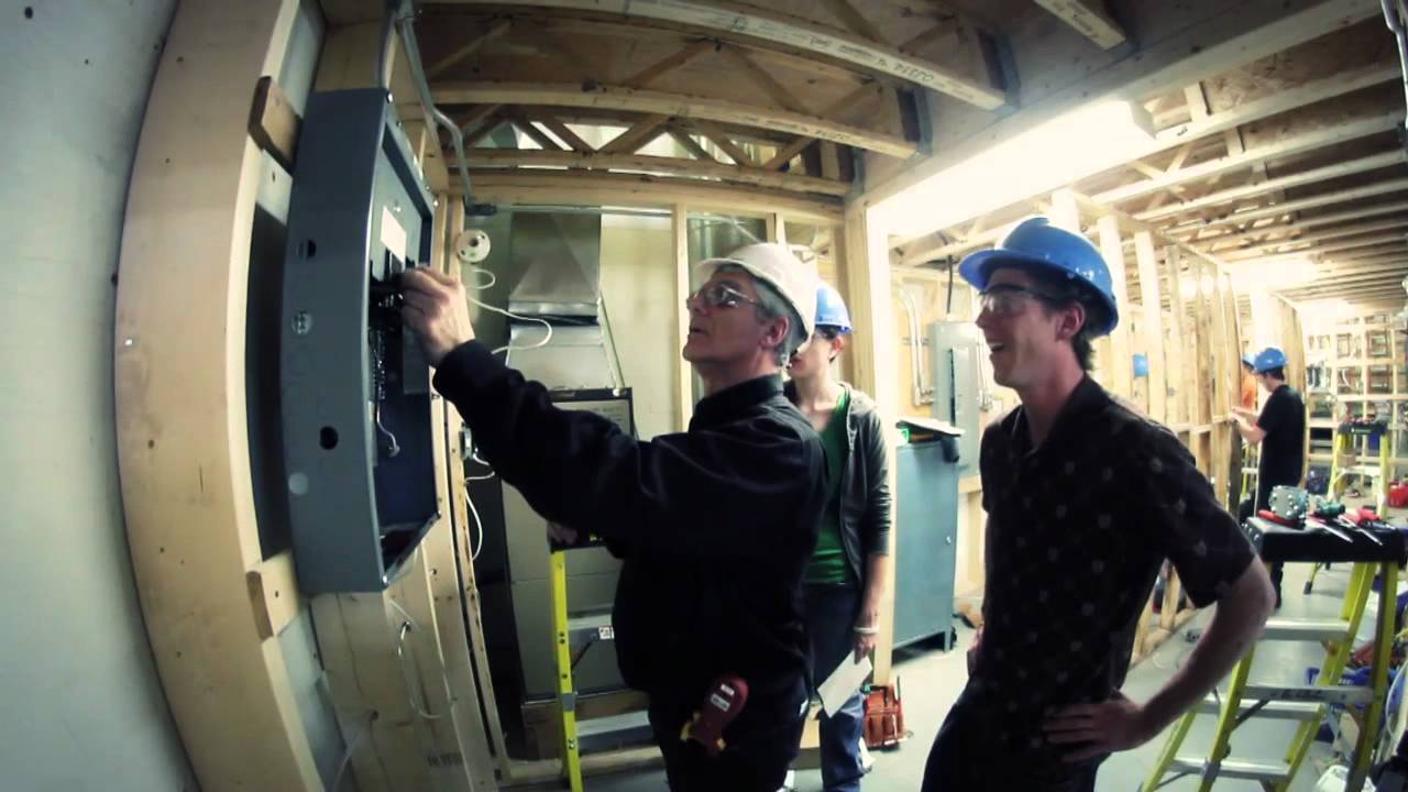 L'électricité, une formation offerte par le Centre de formation professionnelle Qualitech
