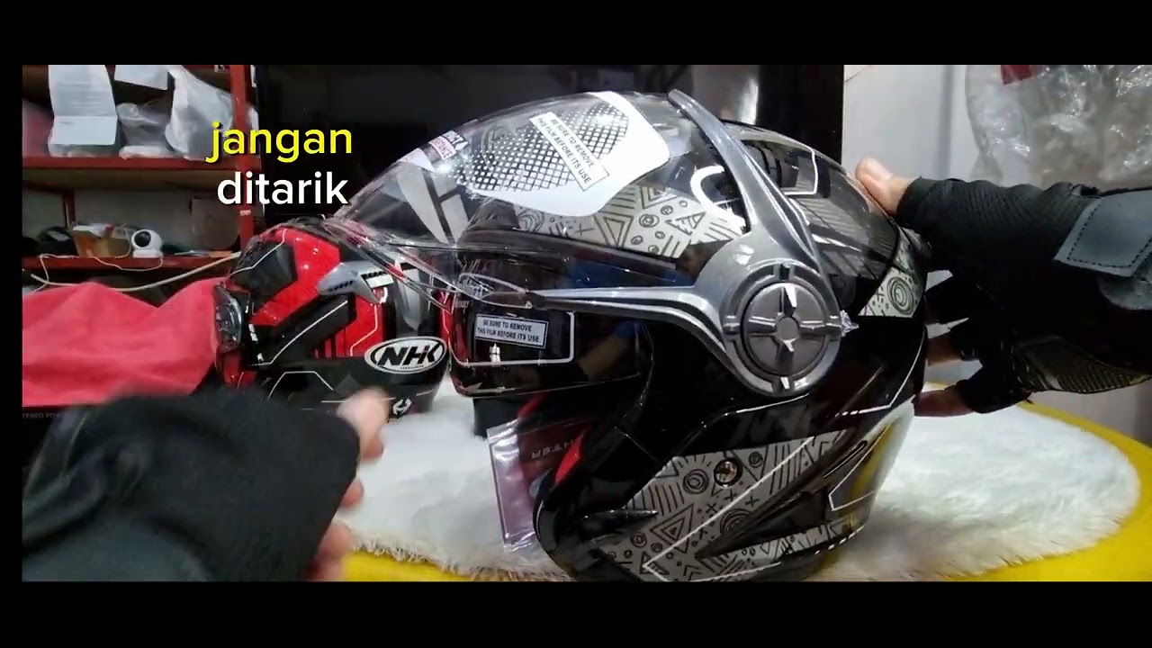 Helm Nhk.Gladiator Flux terbaru bln oktober 2023 ini kesan garis2nya sangat berani.