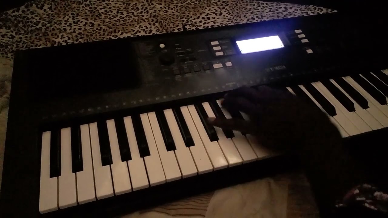 sweet worship on psr E373 for beginners
