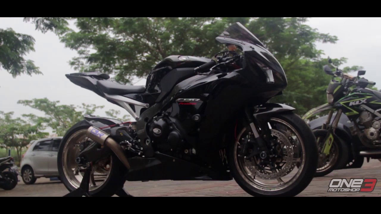 One3Motoshop Project : 2012 Honda CBR1000RR