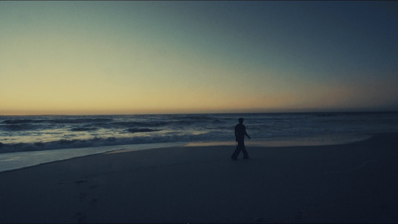 Mckay - Letting go (Official Visualizer)