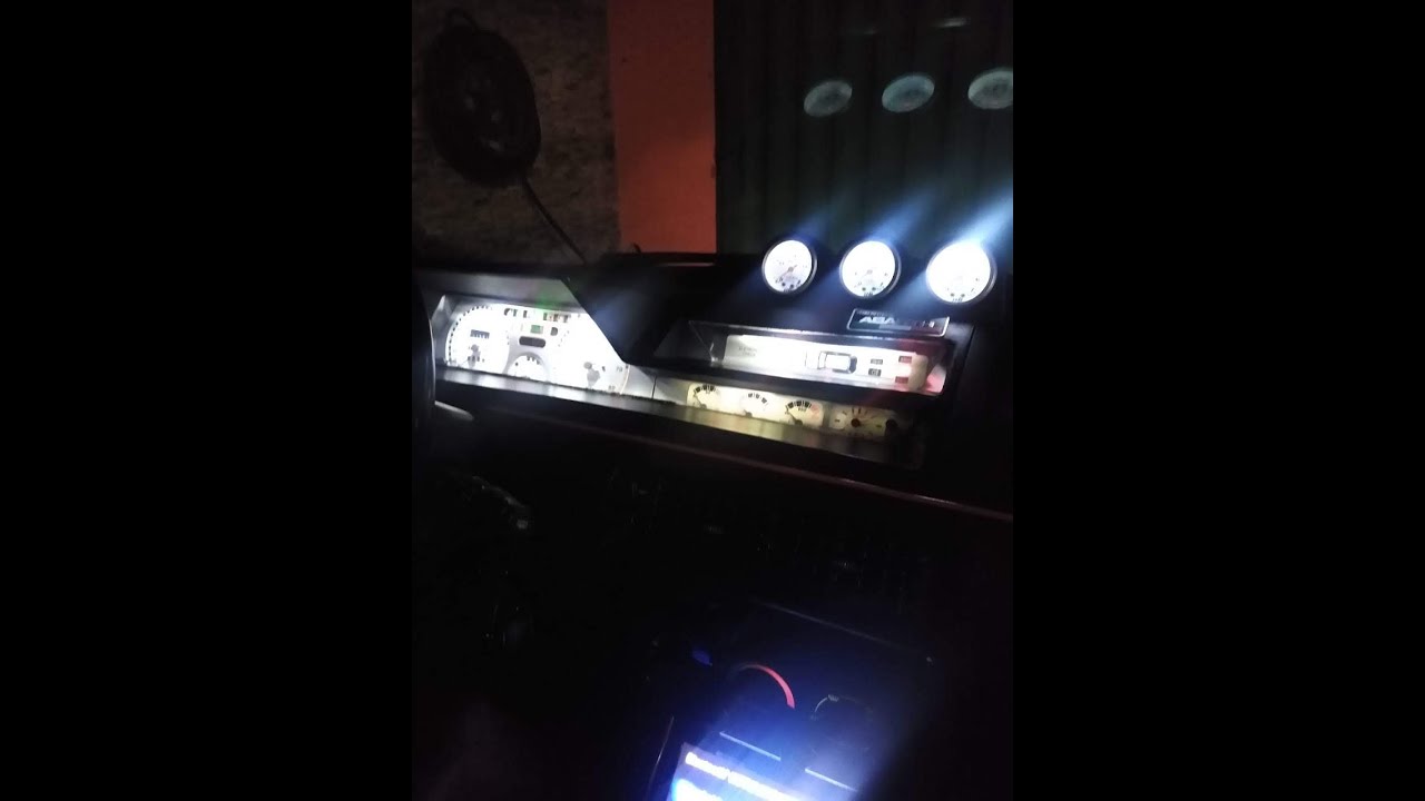 😬 Possível Solução de defeito. Iluminação painel não acende na chave de seta.