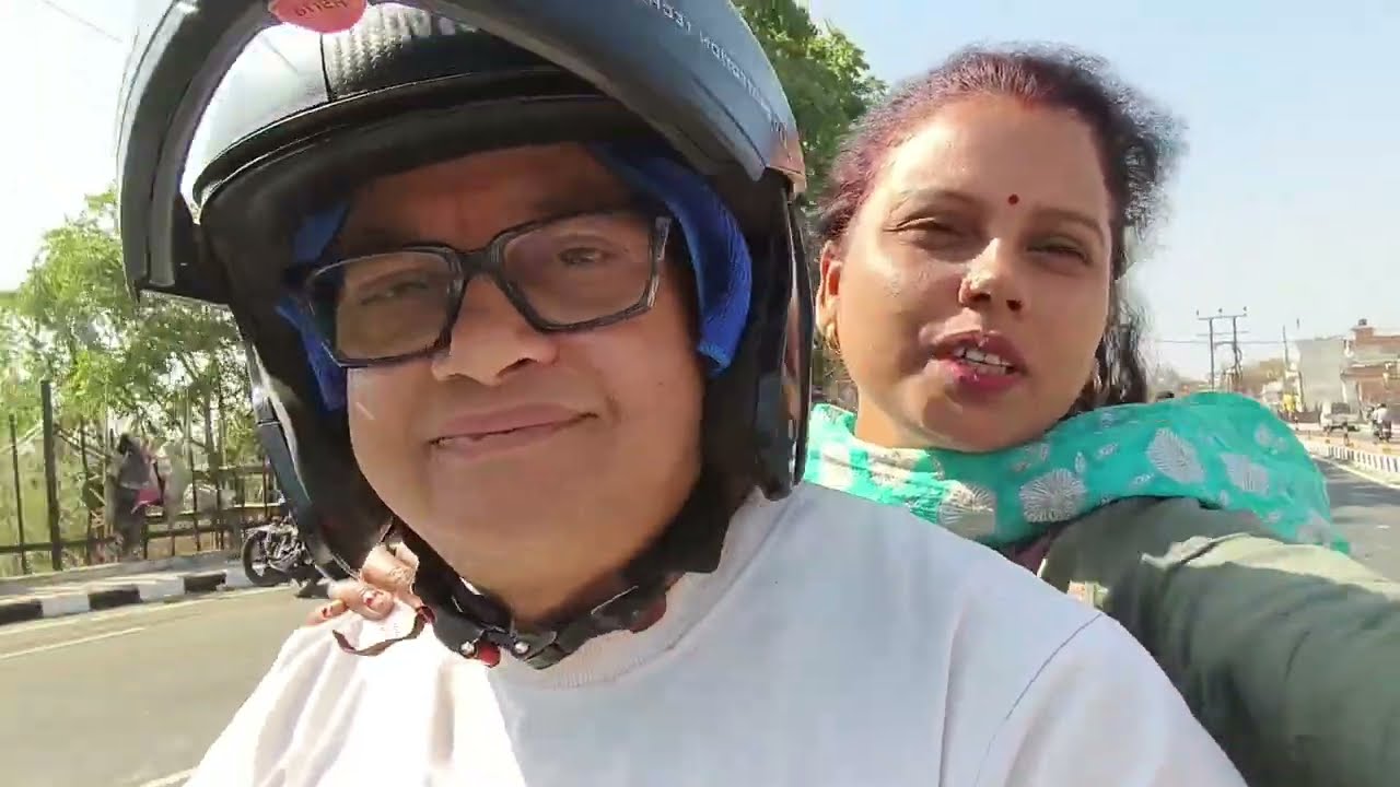 “सब बदल गया!” 🚀सुबह अस्पताल की टेंशन 😢 फिर शॉपिंग और रात को गुजिया! कितना भागदौड़ भरा दिन था!#vlog 
