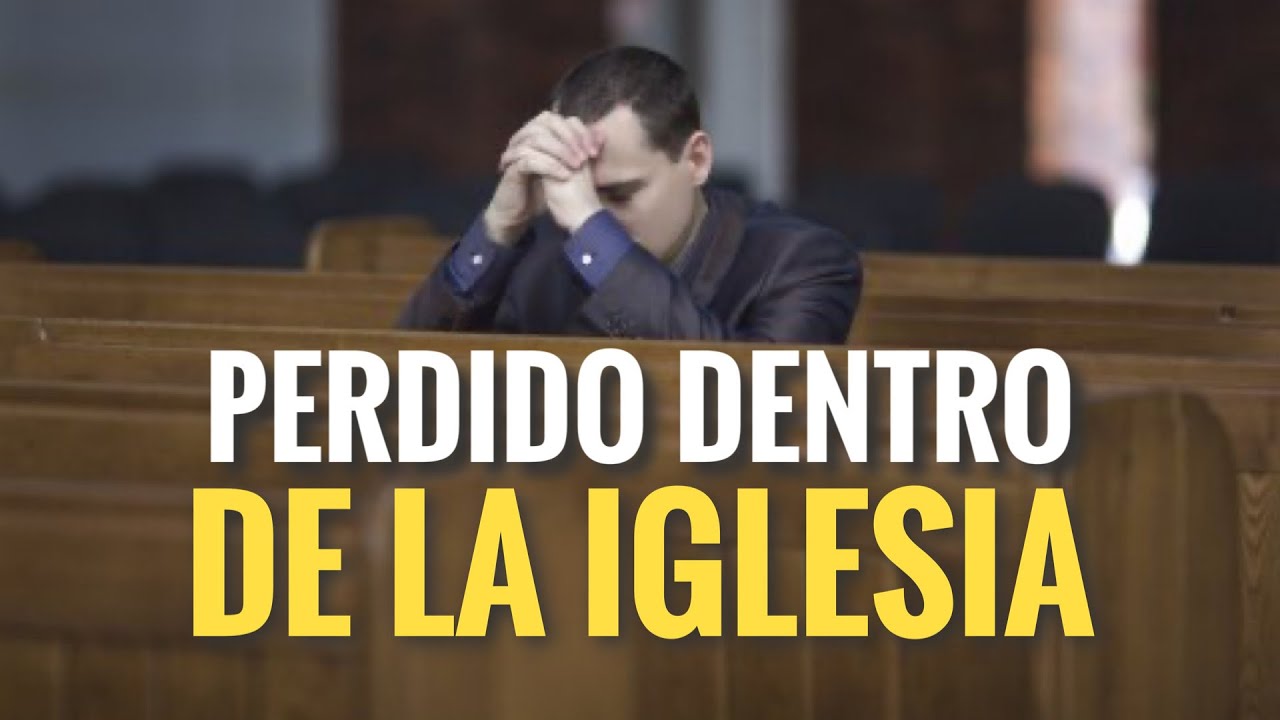Perdido dentro de la iglesia