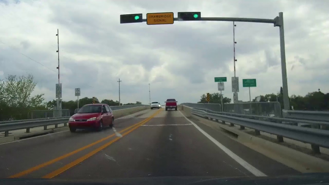 Driving around LaBelle, Florida