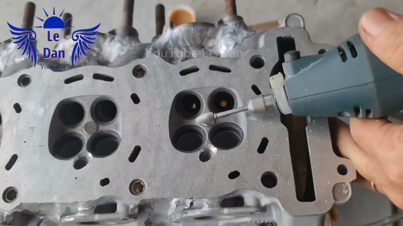 From Old Engine Parts to a New Masterpiece: Creating a 3-Cylinder Engine from Recycled Components!