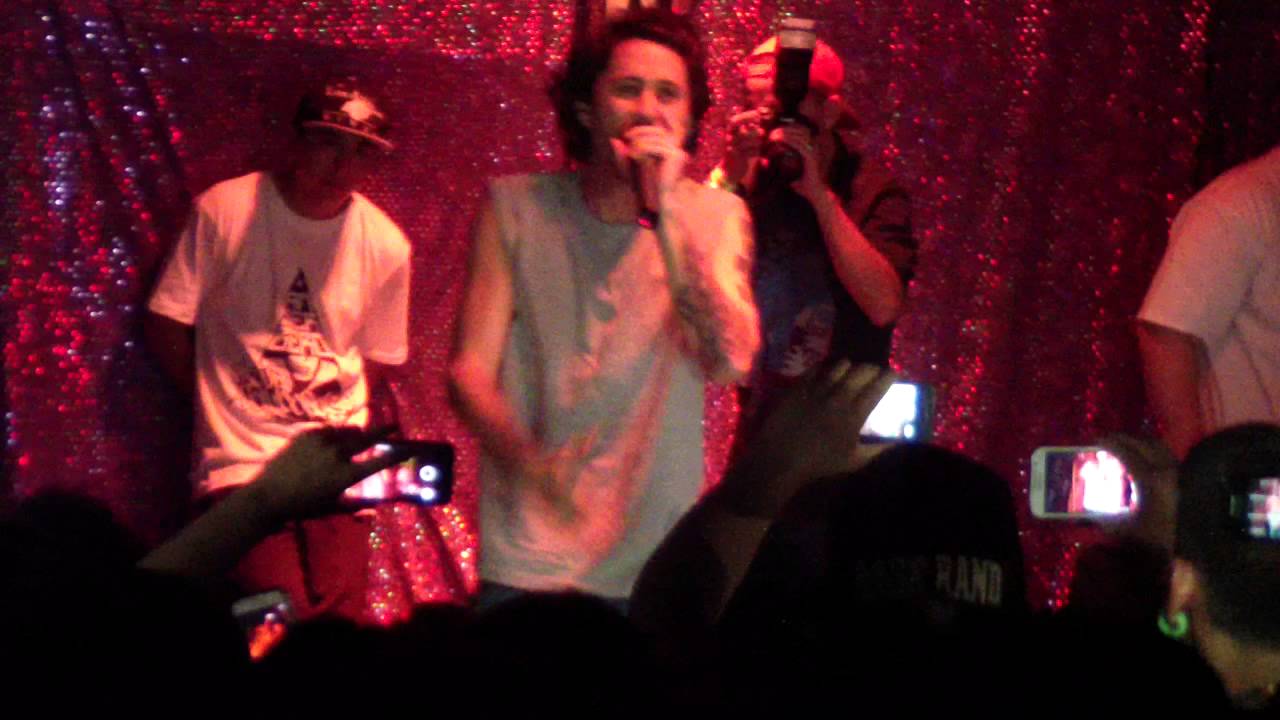 Canserbero - Ni de Oro ni Goldfield - En Vivo - Valparaiso