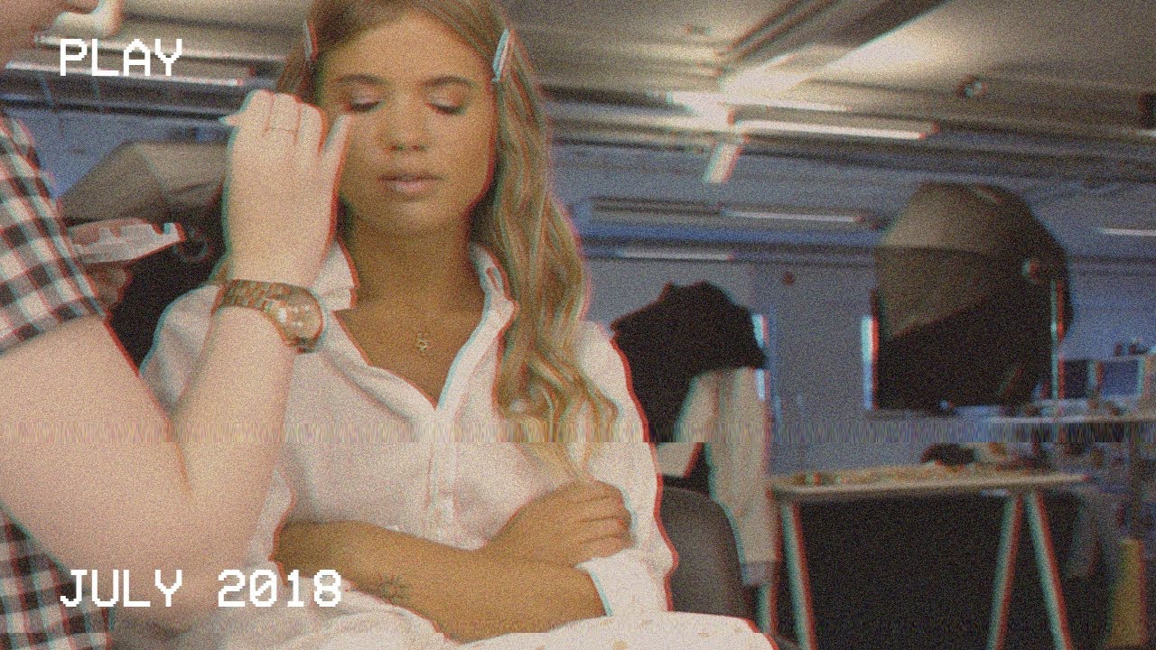 STUDIO SHOOT + HAIR & MAKE UP TUTORIAL