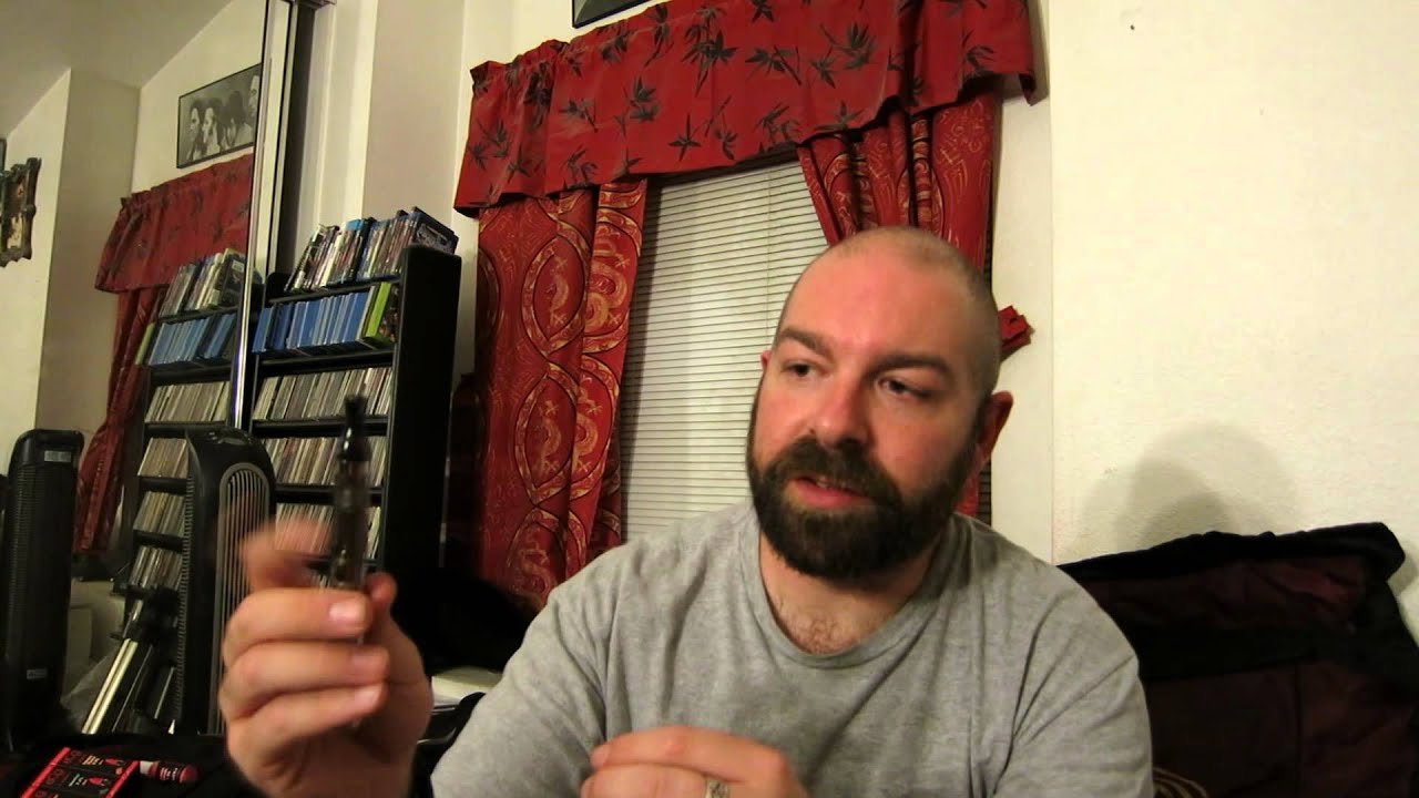 ECG Variable Voltage Kit And ECG Disposable Ecigs Review
