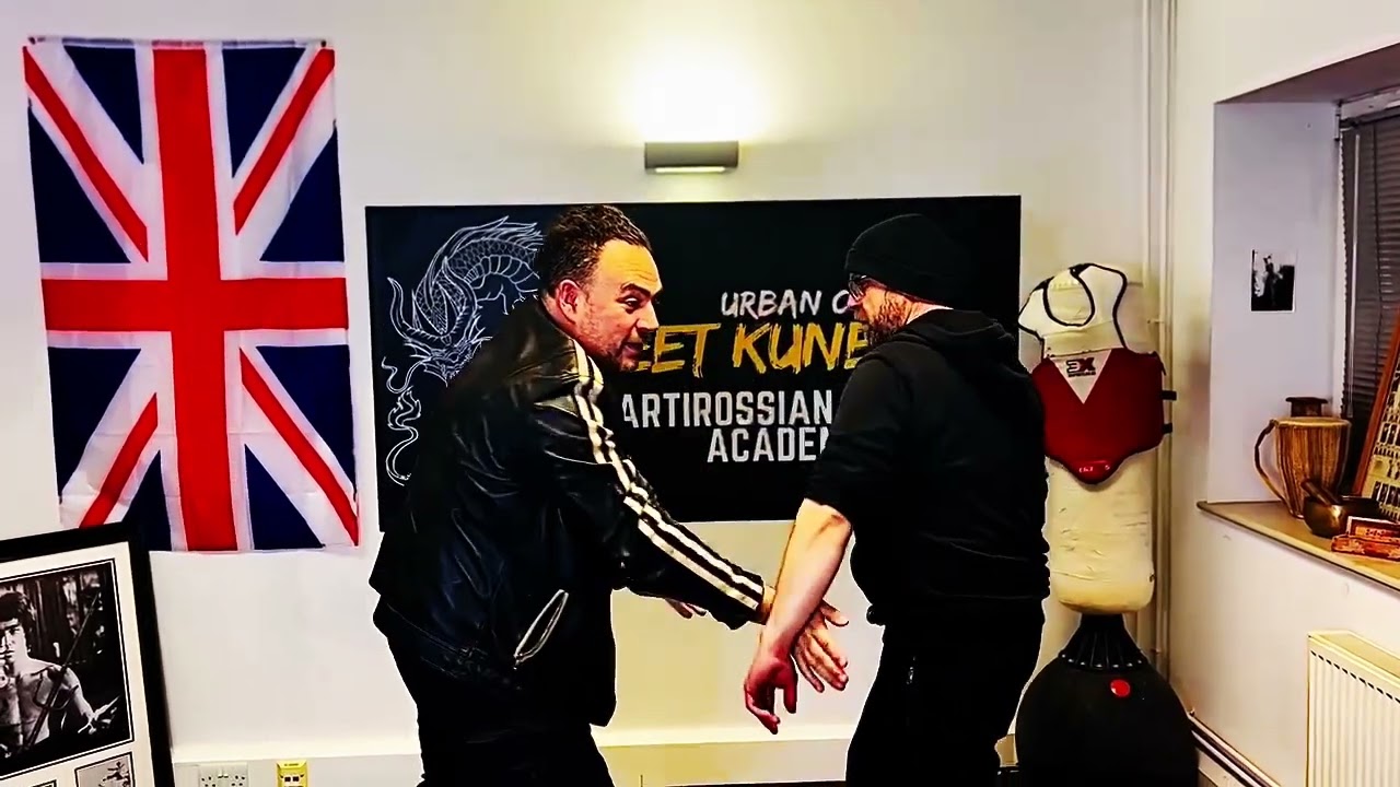Basic Urban Combat - Jeet Kune Do Explosive Trapping Tutorial