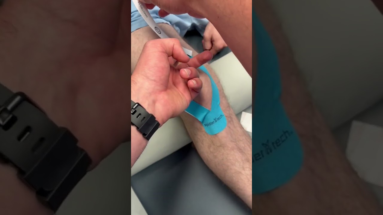 Tape your knee for knee pain with Dr.Julian! #kneepain #painrelief #painmanagement #spidertech