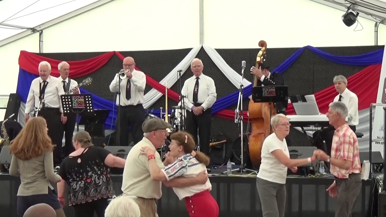 When You're Smiling live at Upton Jazz Festival - The Steve Tucker All Star Jazz Band