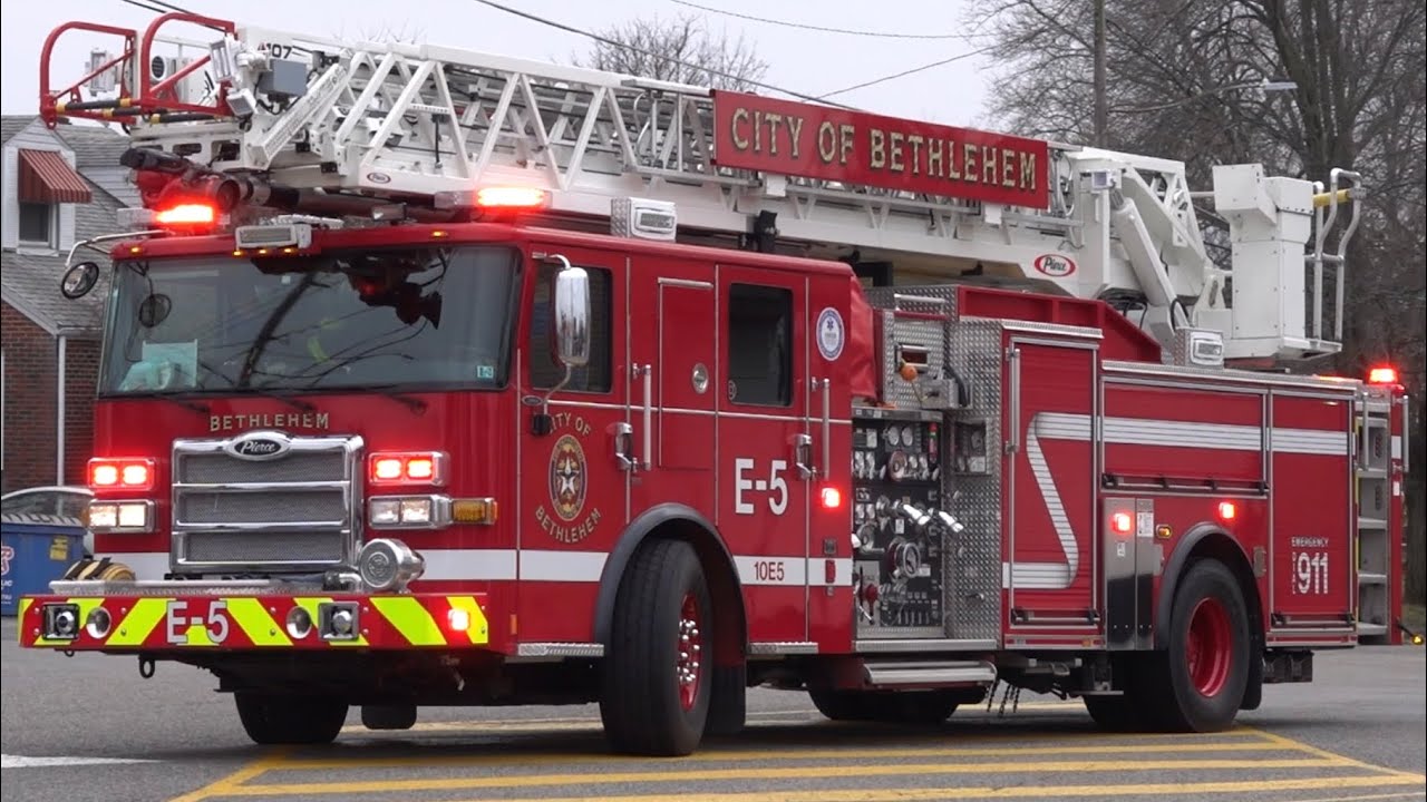 Fire Trucks Responding Compilation #40 - Pierce Fire Apparatus Part 2