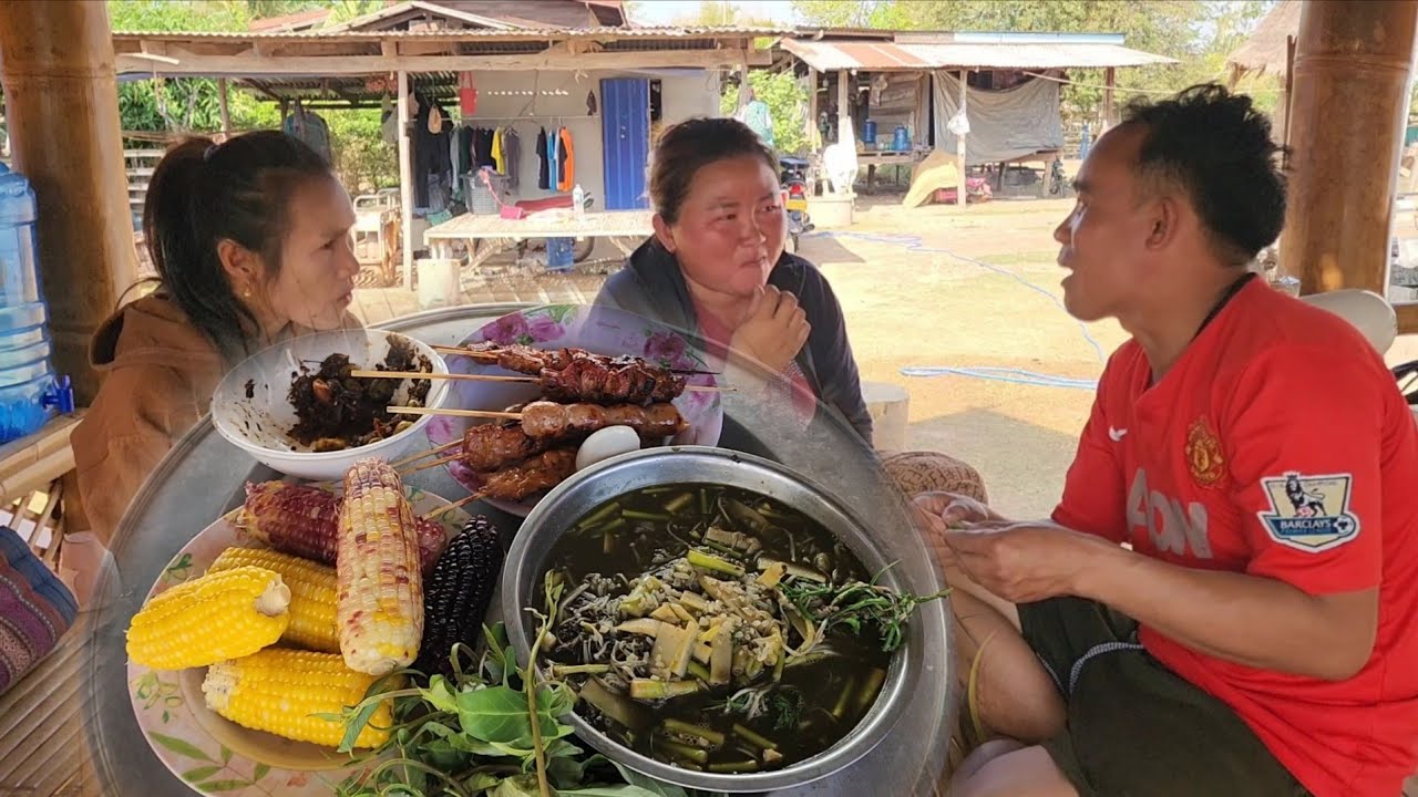 แกงหน่อไม้ใส่เห็ดเข็มทองกินข้าวเช้า 2 มีนาคม ค.ศ. 2026