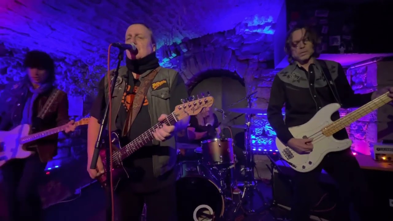 RHINO BUCKET - One Night Stand/Hardest Town - Besançon 2023