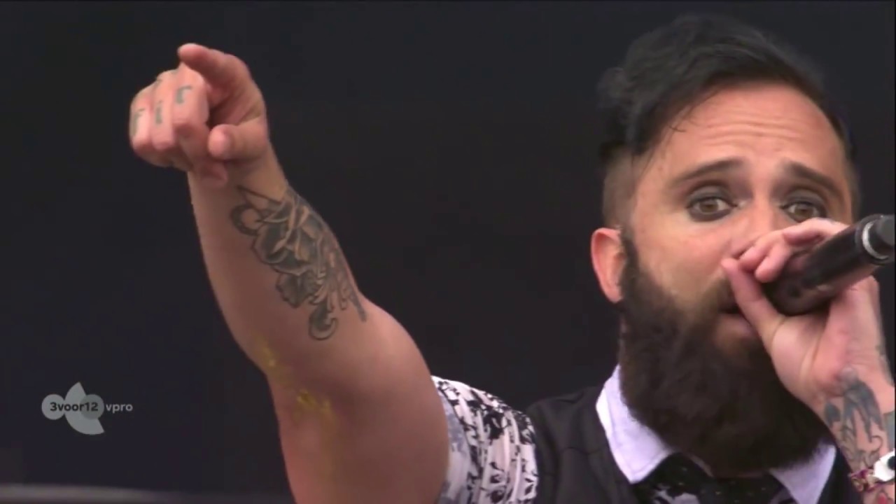 Skillet - Monster (Live)