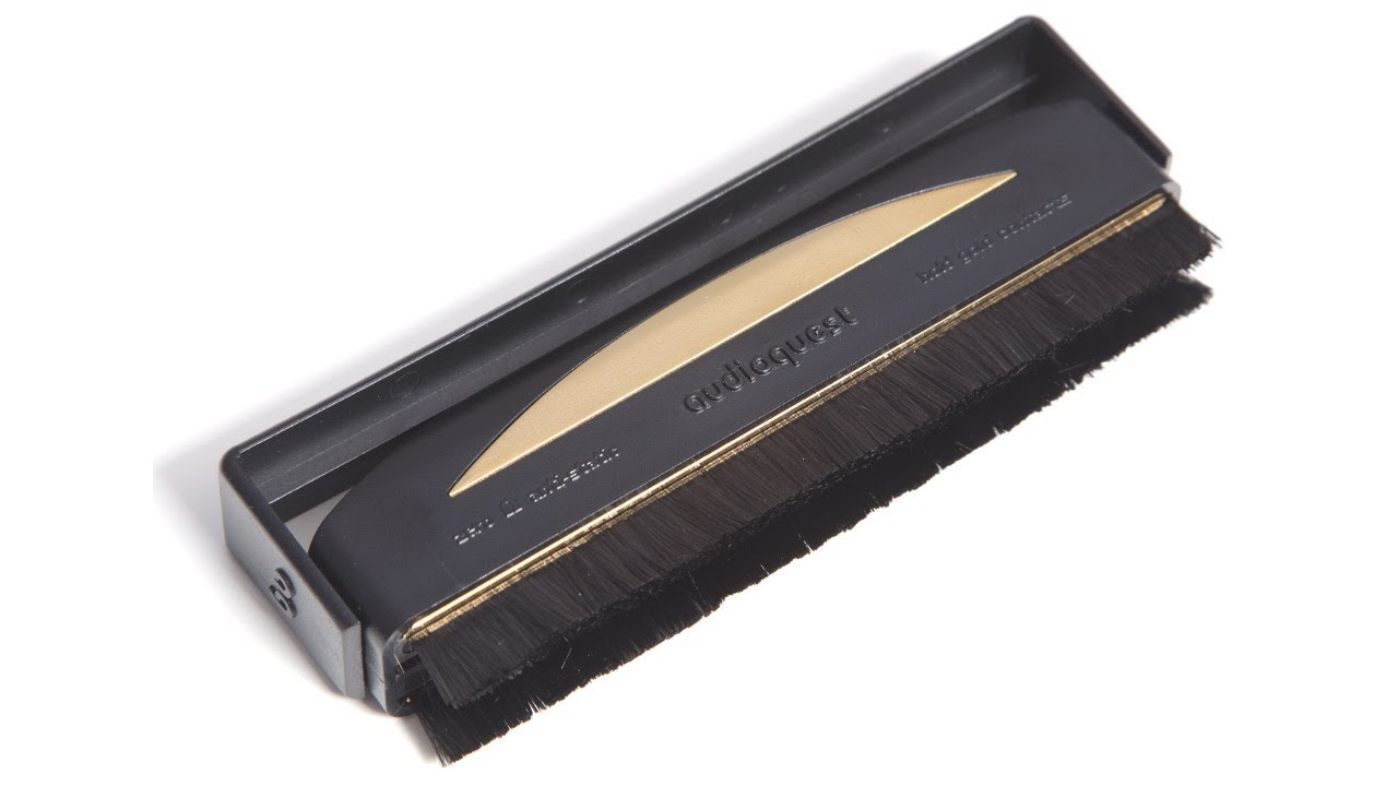AudioQuest Conductive LP Cleaning Brush &ndash; Audio Advisor