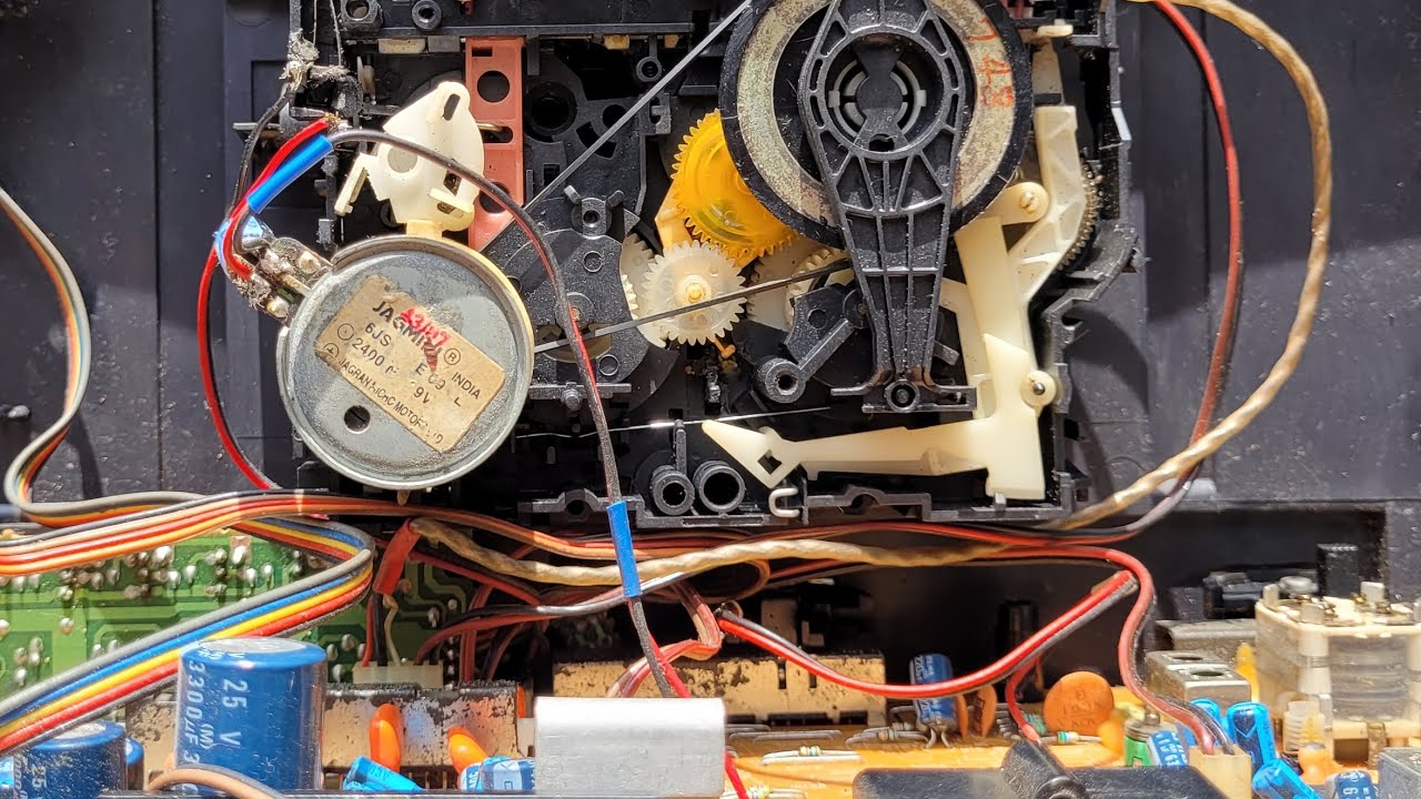 Philip's cassette player mechanism belt change | ONEG04 #cassetteplayer #repair #audiocassetteplayer