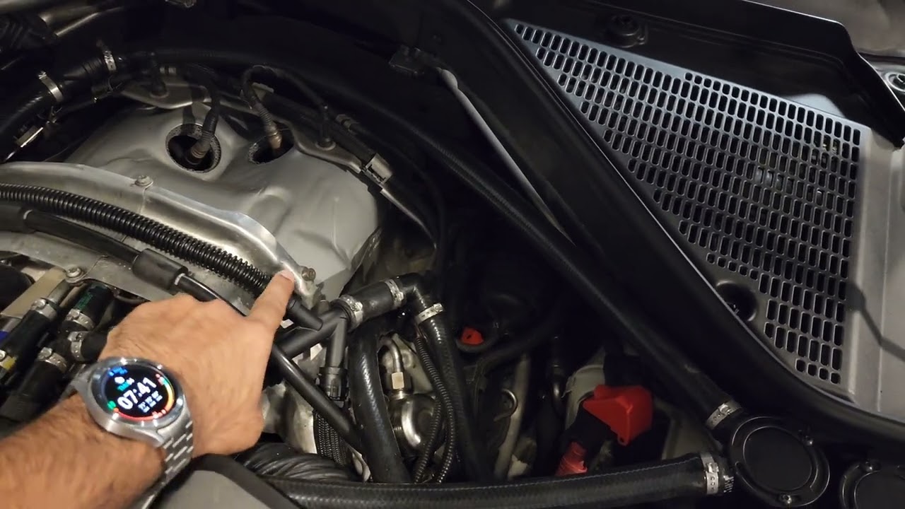 BMW E70 X5M - PCV System / Catch Can Setup | 4K