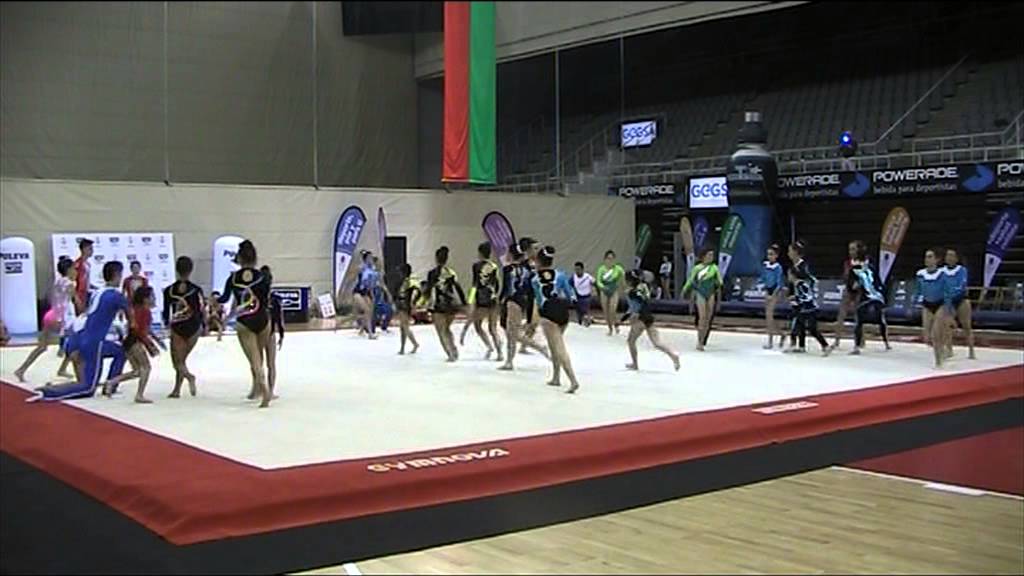 EXHIBICIÓN CLUB GIMNÁSTICO ACRÓBATOS DE GRANADA