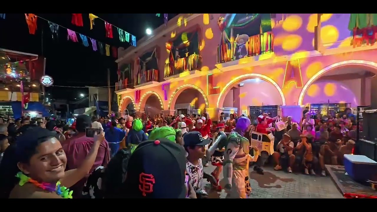 Carnaval Putleco parte 2 (desfile y baile) 