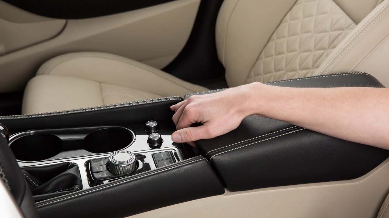 2021 Nissan Maxima - Interior Storage