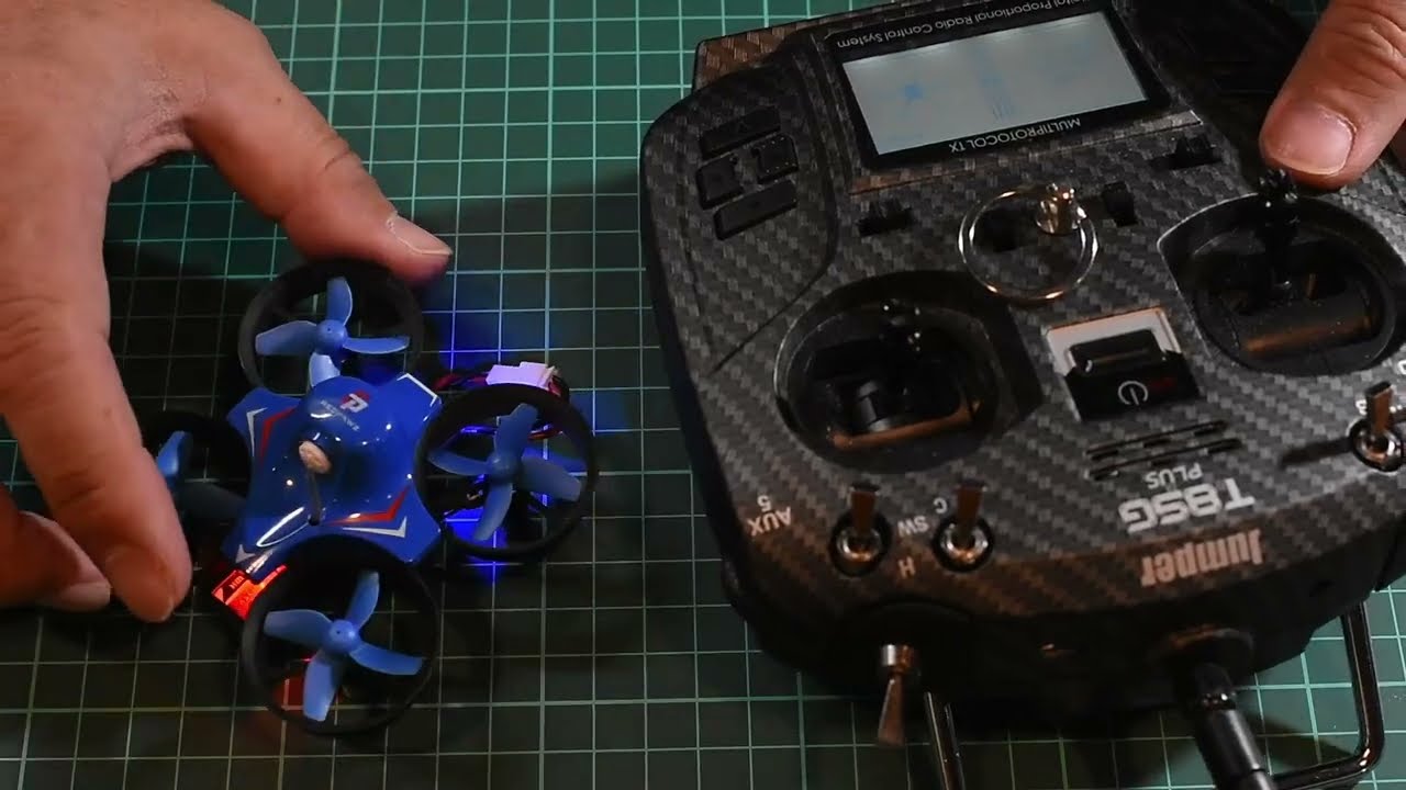 初心者には最適のトイドローンは面白い【今さらREDPAWZ　R010をプチ改造】