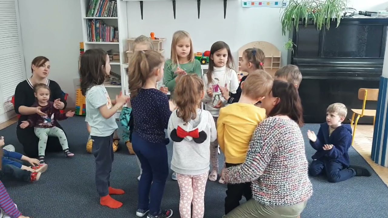 Mało nas, mało nas do pieczenia chleba