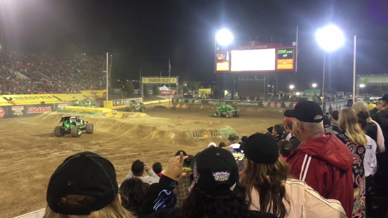 Monster jam world finals 18 grave digger encore