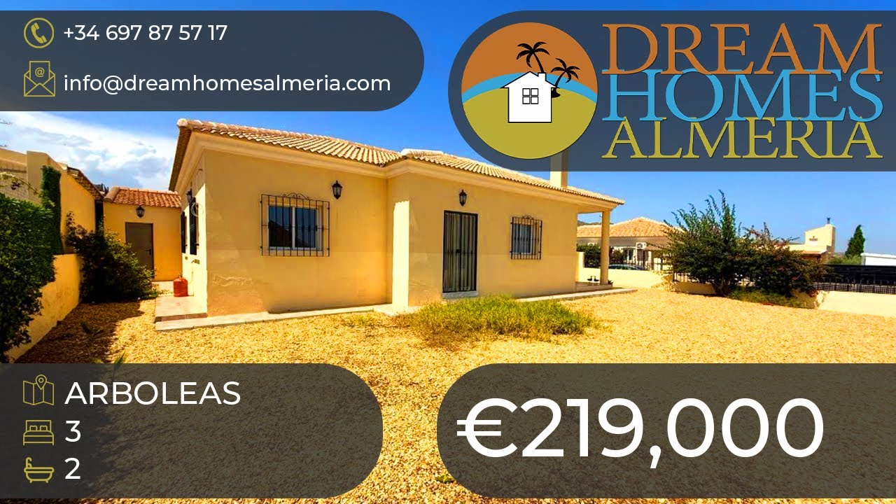 Immaculate 3 bed, 3 bath villa with spectacular views and detached garage, Arboleas
