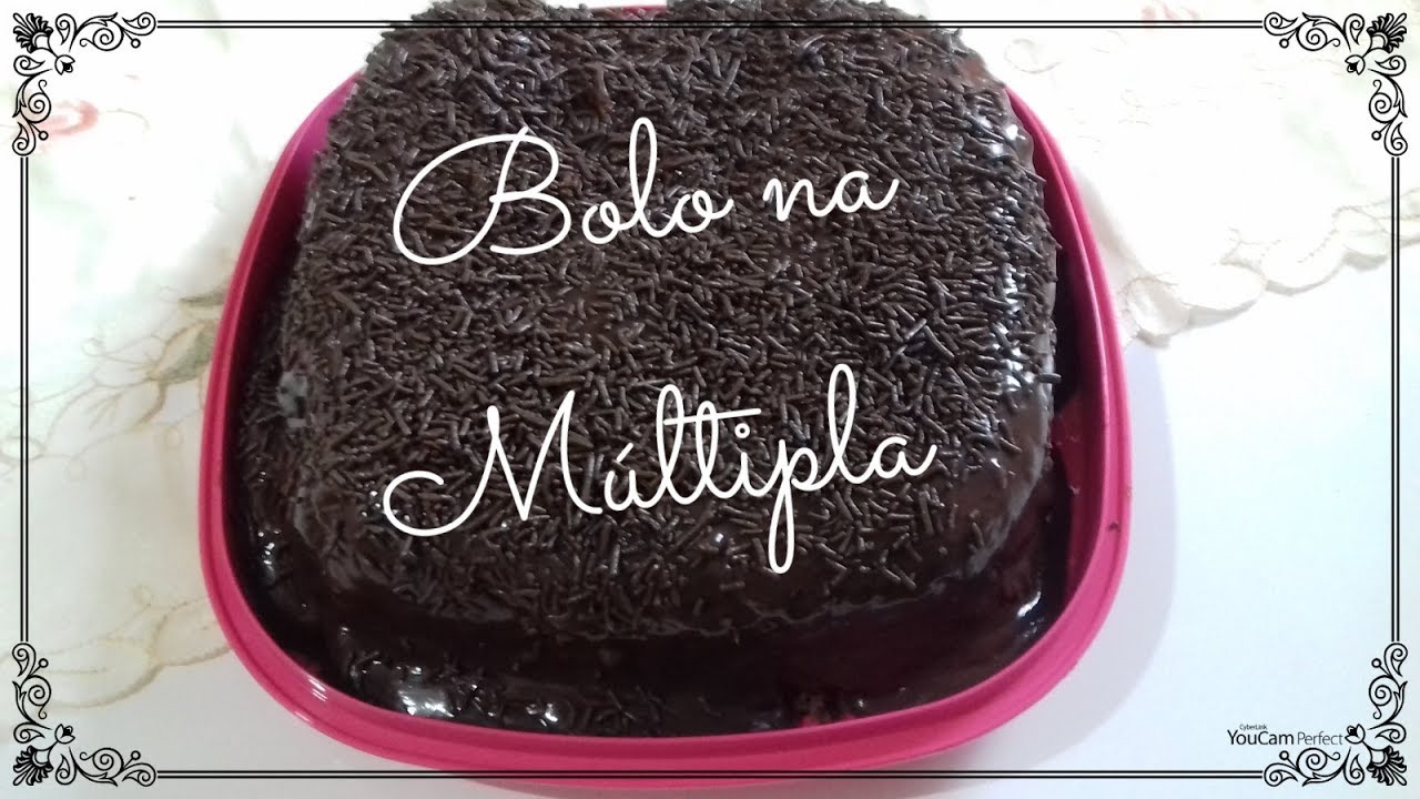 Bolo de chocolate na Múltipla Tupperware