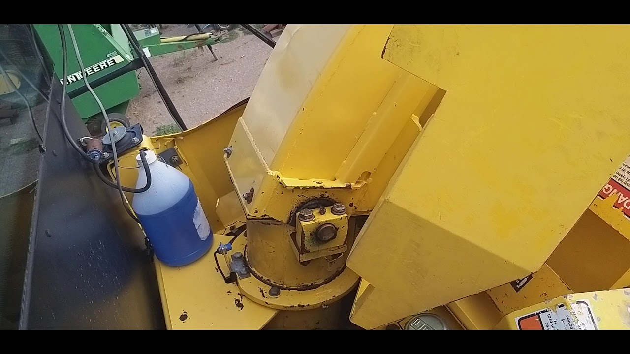 Ensiladora New Holland FX58 con Cabezal Kemper 6 surcos $88,000 Dlls