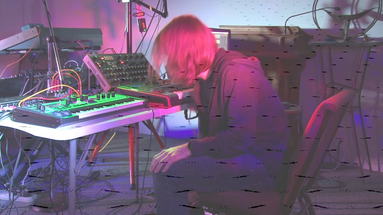 Live @ Cosmic Crossings