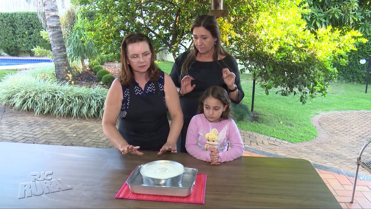 Aprenda a fazer um Pudim de Leite