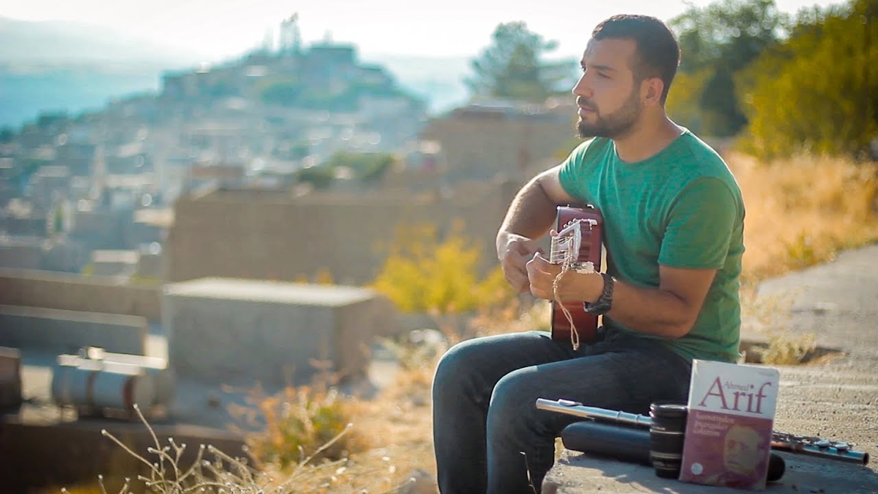 Ferhad Emen (Hani Kurşun Sıksan Geçmez Geceden & Brindarım) #şiir