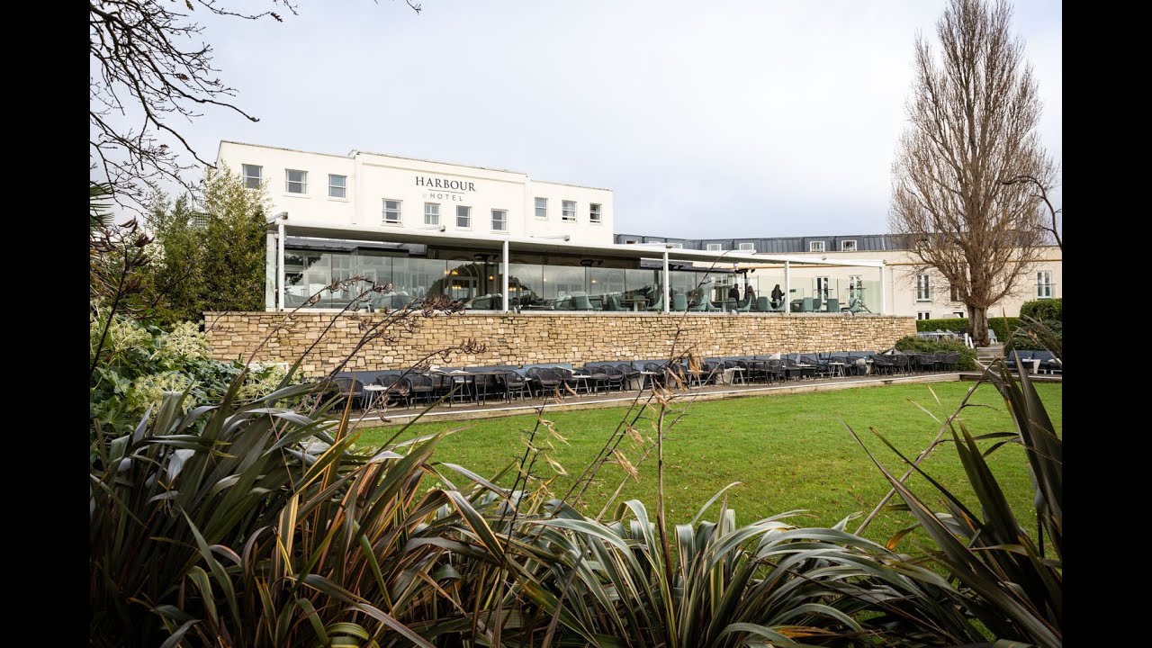 Wedding at Harbour hotel Christchurch