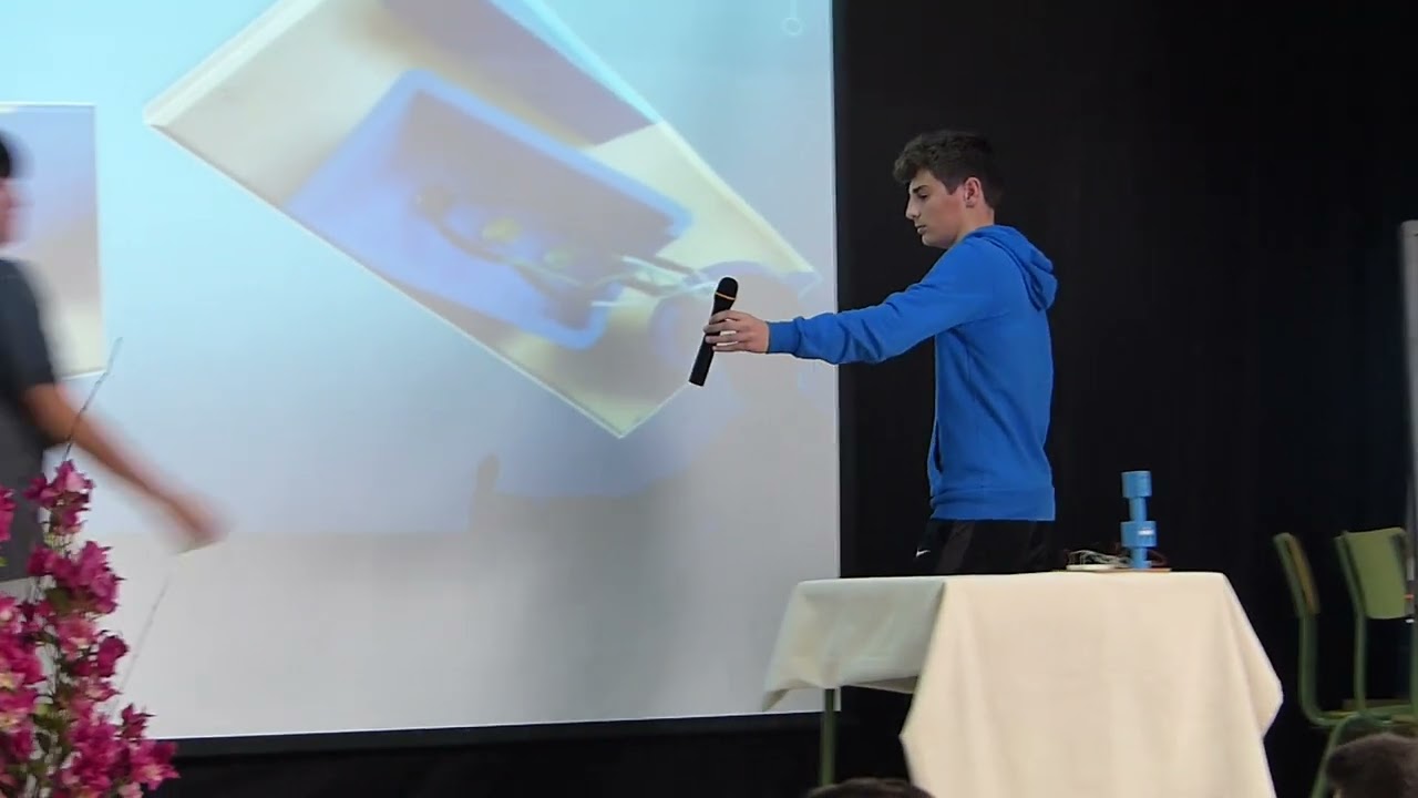 Un semáforo programado con Arduino e impreso en 3D (4º ESO) | IV JeT 2018